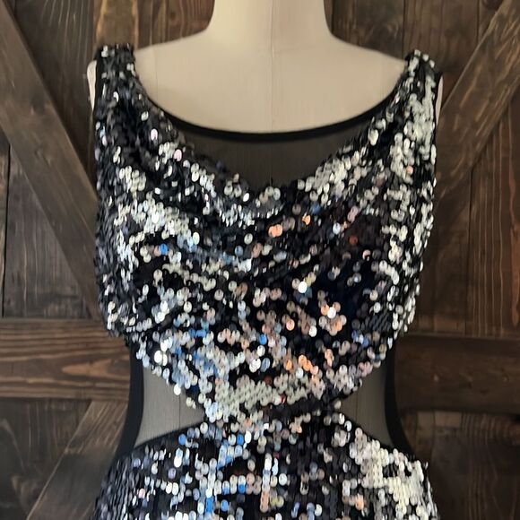 Masquerade sequin cut out mesh cocktail party mini dress Sz-3/4 - Picture 2 of 9